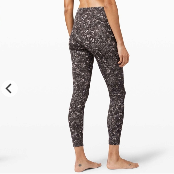 Lululemon Align - Picture 9 of 9